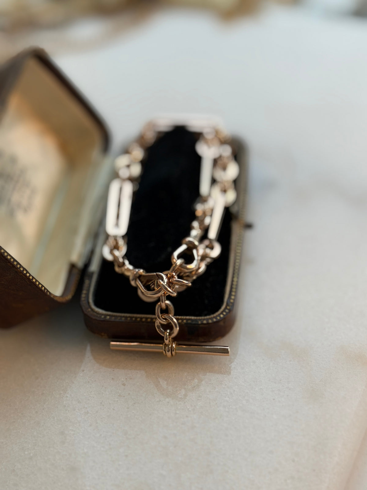 ANTIQUE 9CT GOLD TROMBONE & LOVERS KNOT DOUBLE ALBERT —BIRMINGHAM 1917