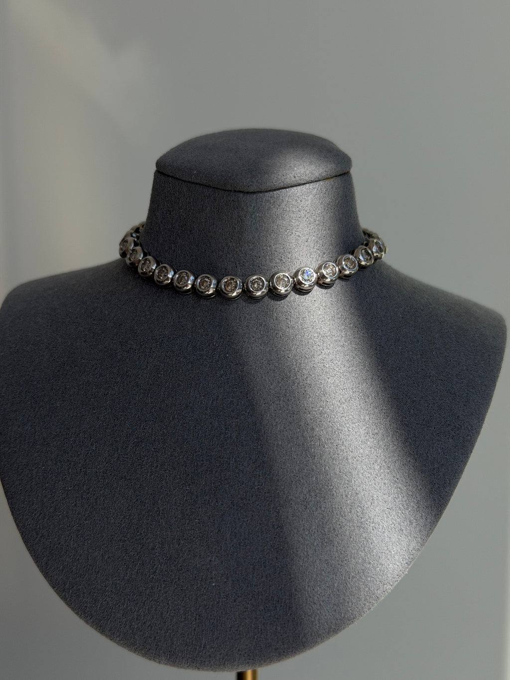 18K WHITE GOLD TENNIS BRACELET 7 1/4”