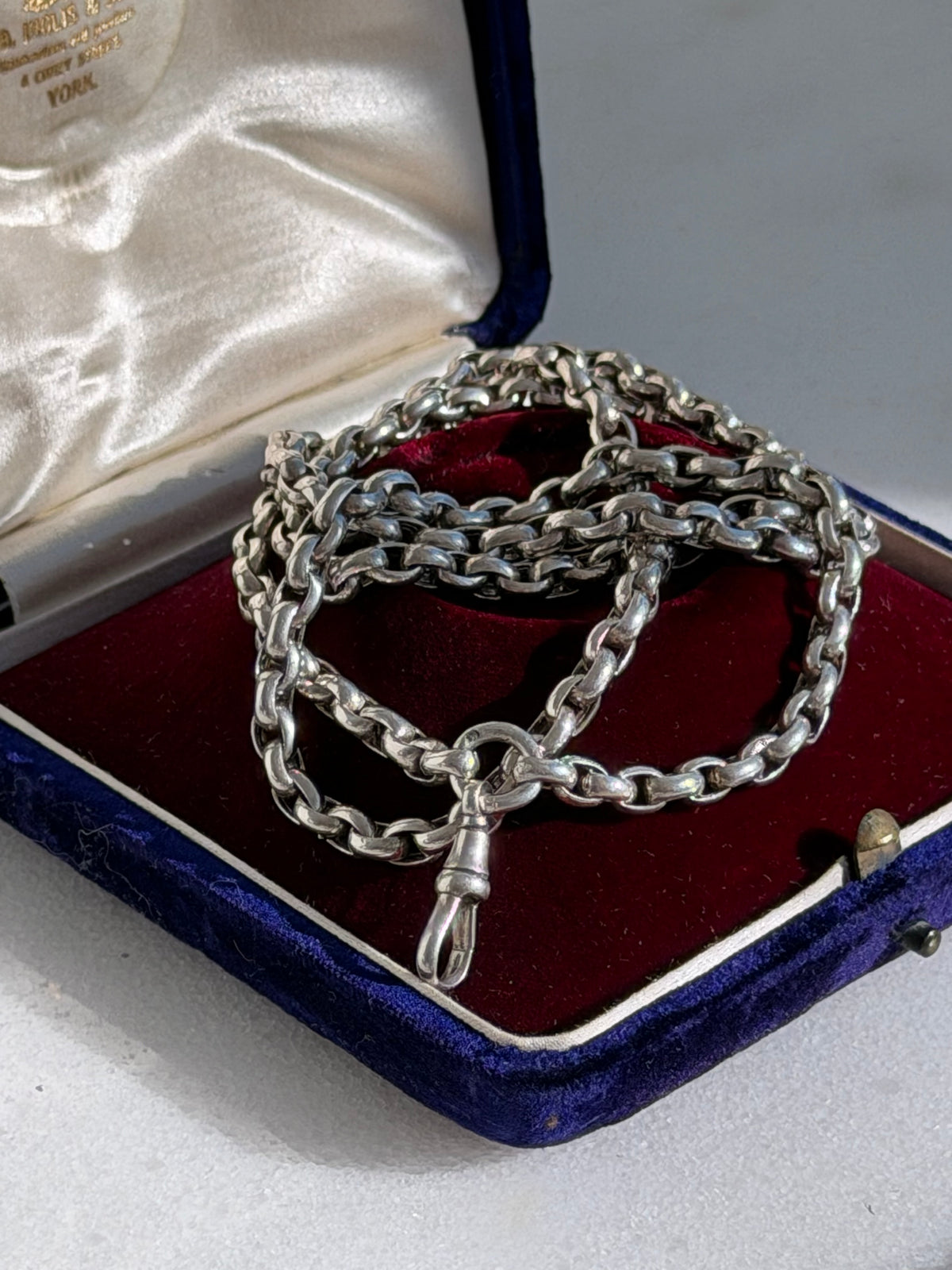 ANTIQUE STERLING SILVER GUARD CHAIN DOG CLIP | 28” 41.5gr.