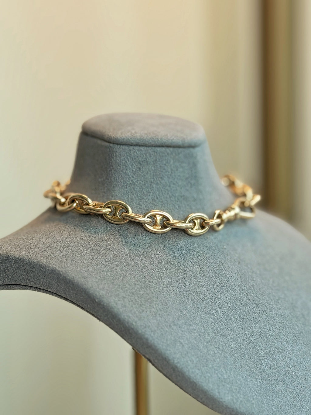 Vintage 14K Solid Gold Mariner Bracelet with Oversized Swivel Dog Clip – 28.65g