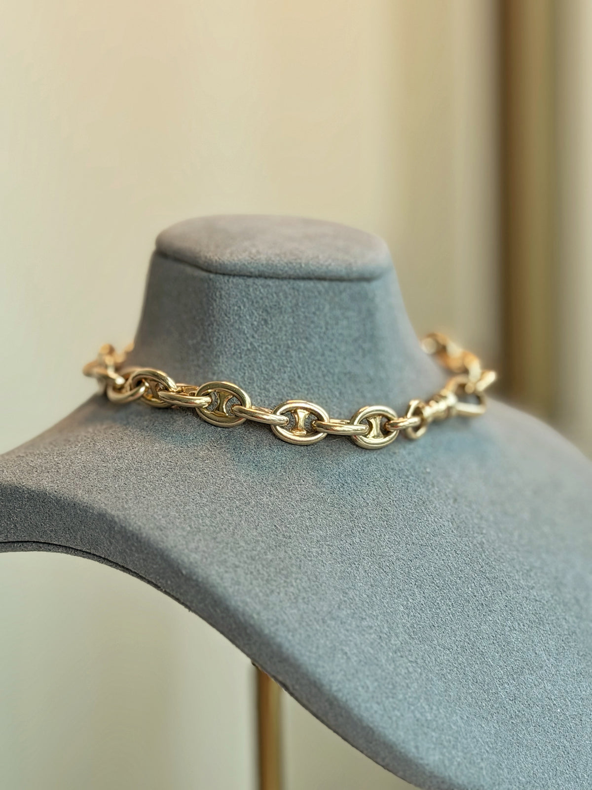 Vintage 14K Solid Gold Mariner Bracelet with Oversized Swivel Dog Clip – 28.65g