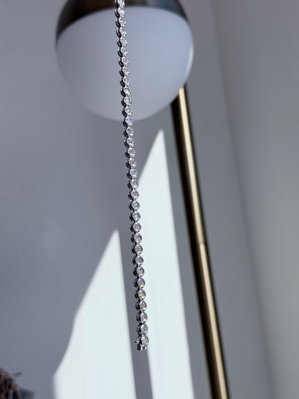 18K WHITE GOLD TENNIS BRACELET 7 1/4”