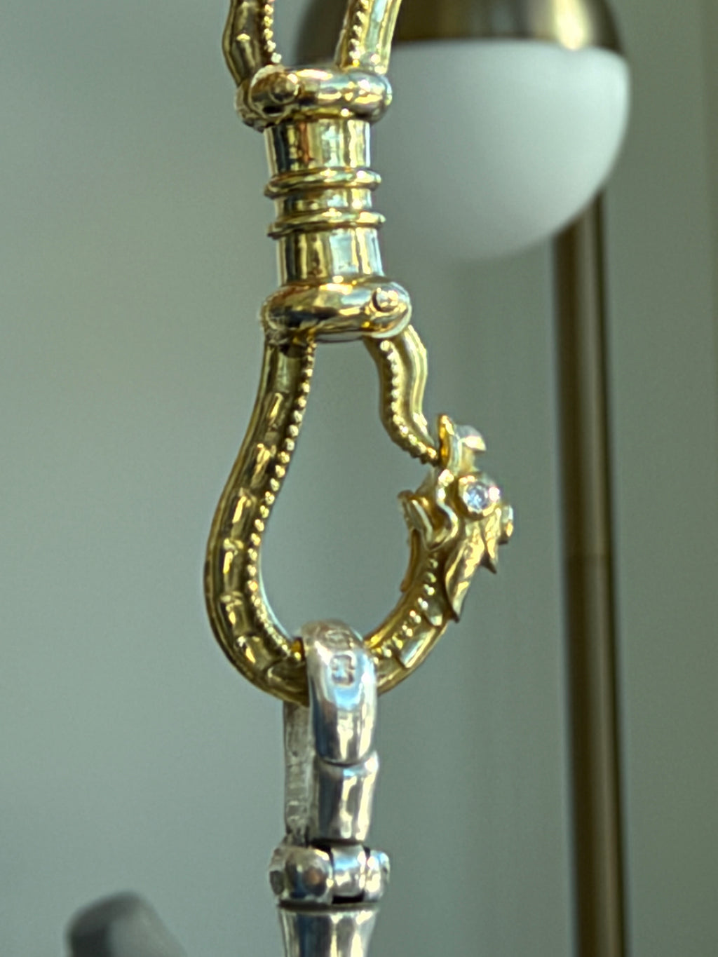 18K DOUBLE OUROBOROS CONNECTOR — WHITE & BLUE DIAMONDS