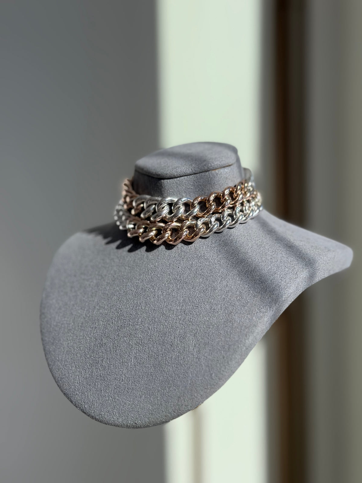 SILVER CENTER ZEBRA BRACELET