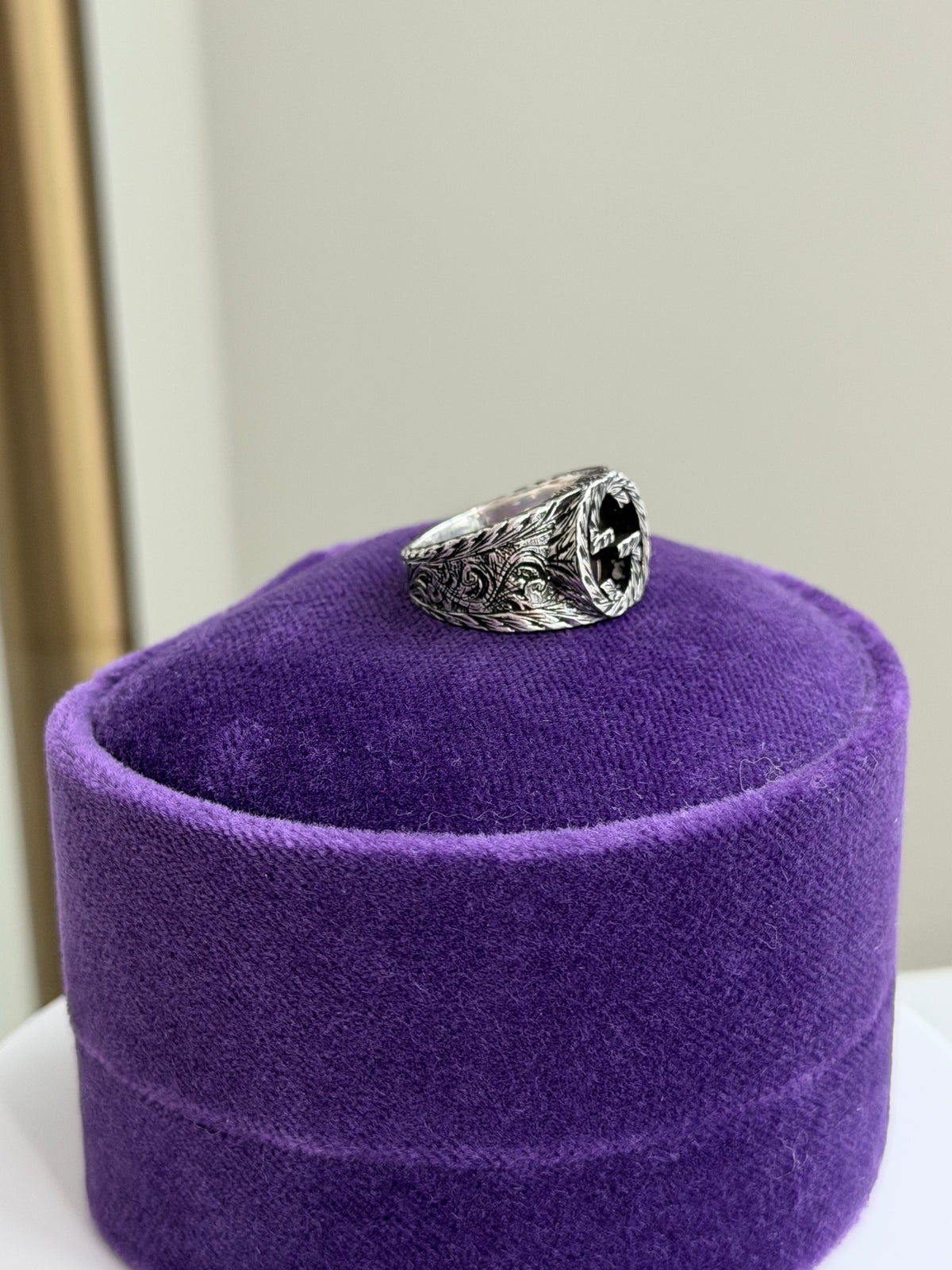 GUCCI STERLING SILVER INTERLOCKING G RING