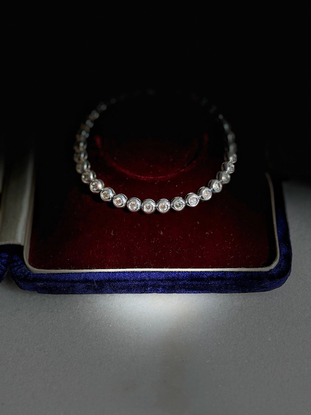 18K WHITE GOLD TENNIS BRACELET 7 1/4”