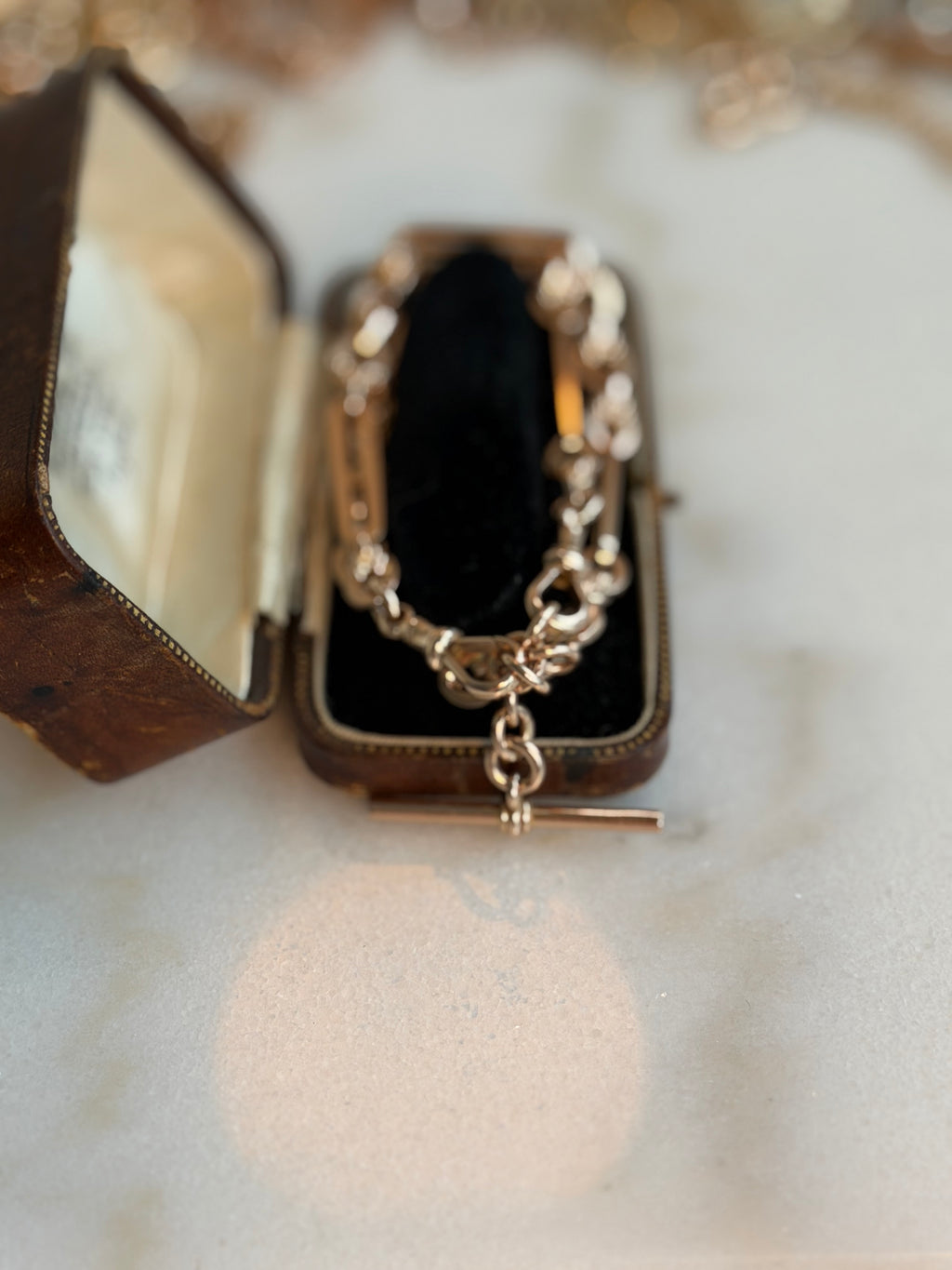 ANTIQUE 9CT GOLD TROMBONE & LOVERS KNOT DOUBLE ALBERT —BIRMINGHAM 1917