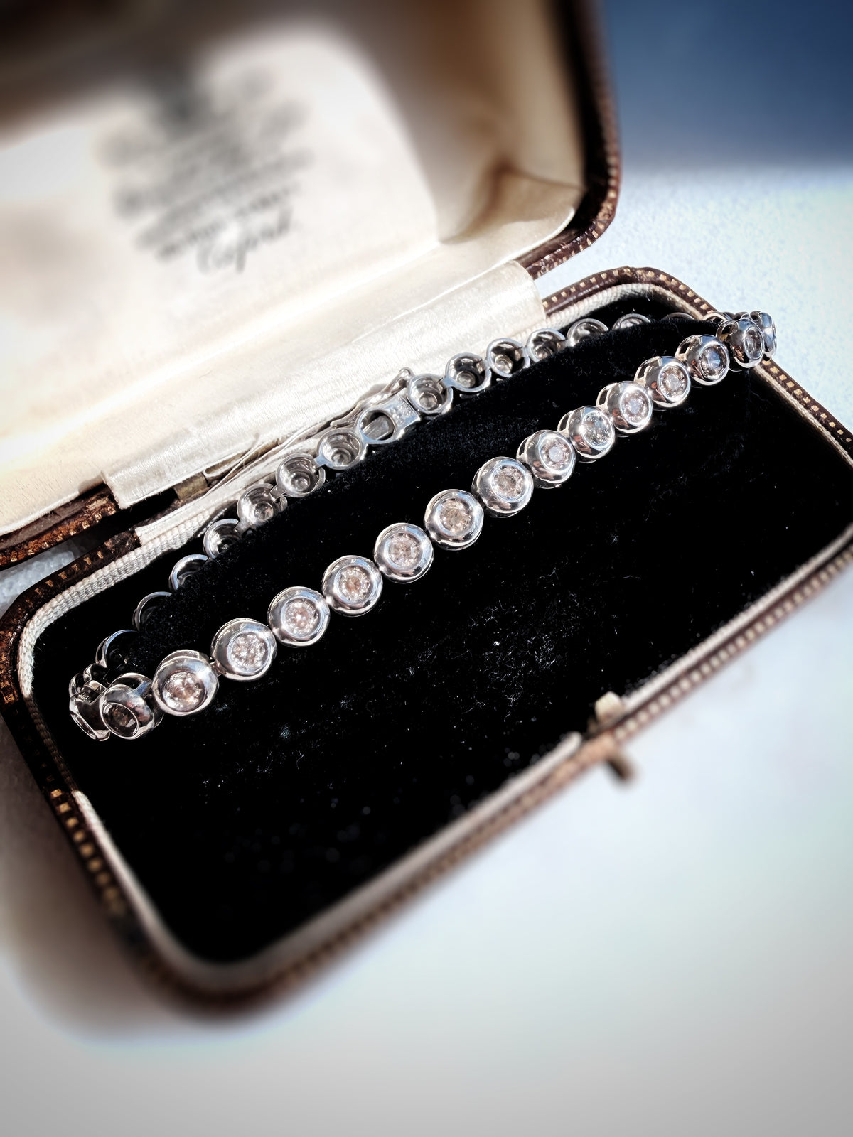 18K WHITE GOLD TENNIS BRACELET 7 1/4”