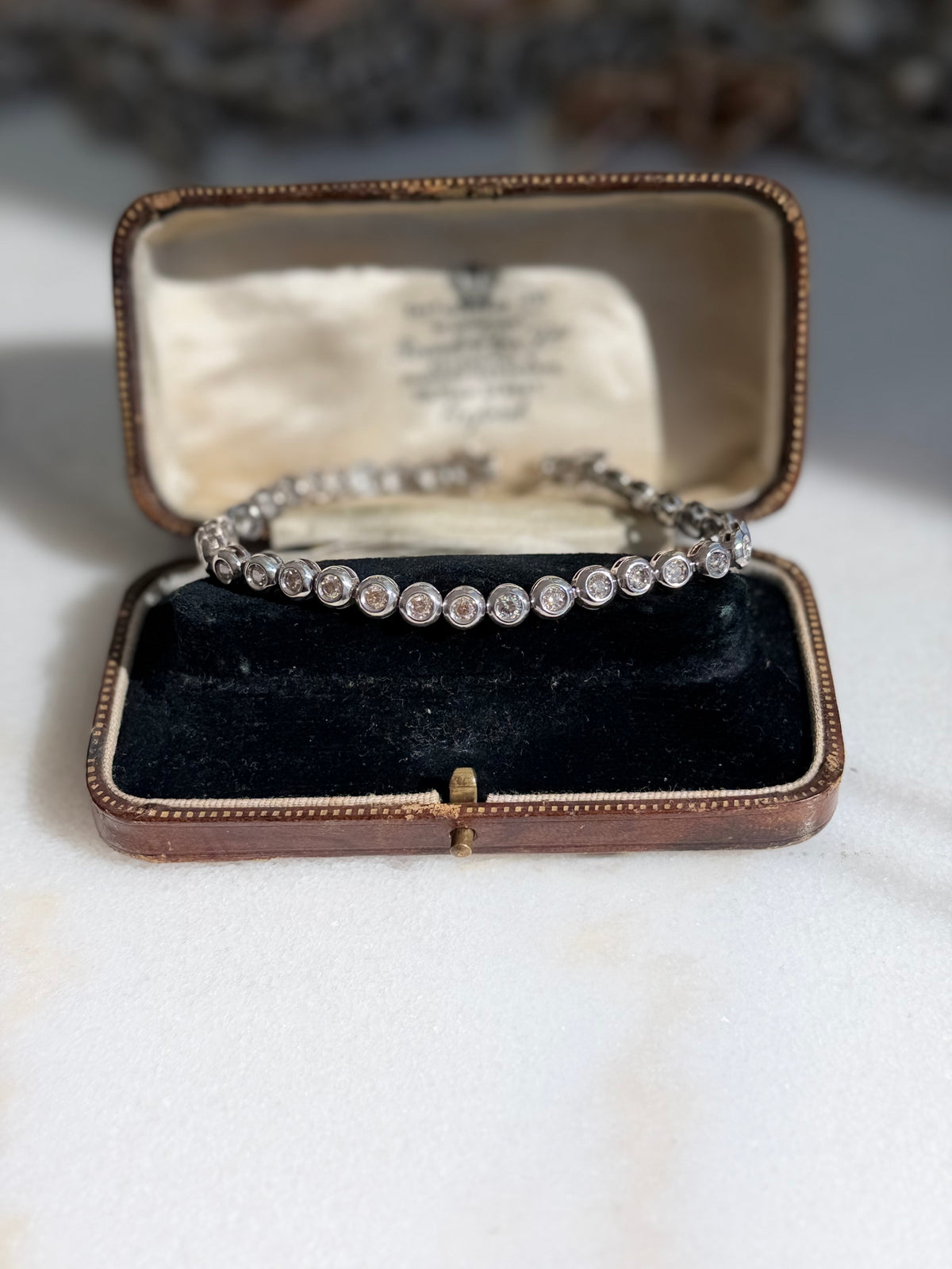 18K WHITE GOLD TENNIS BRACELET 7 1/4”