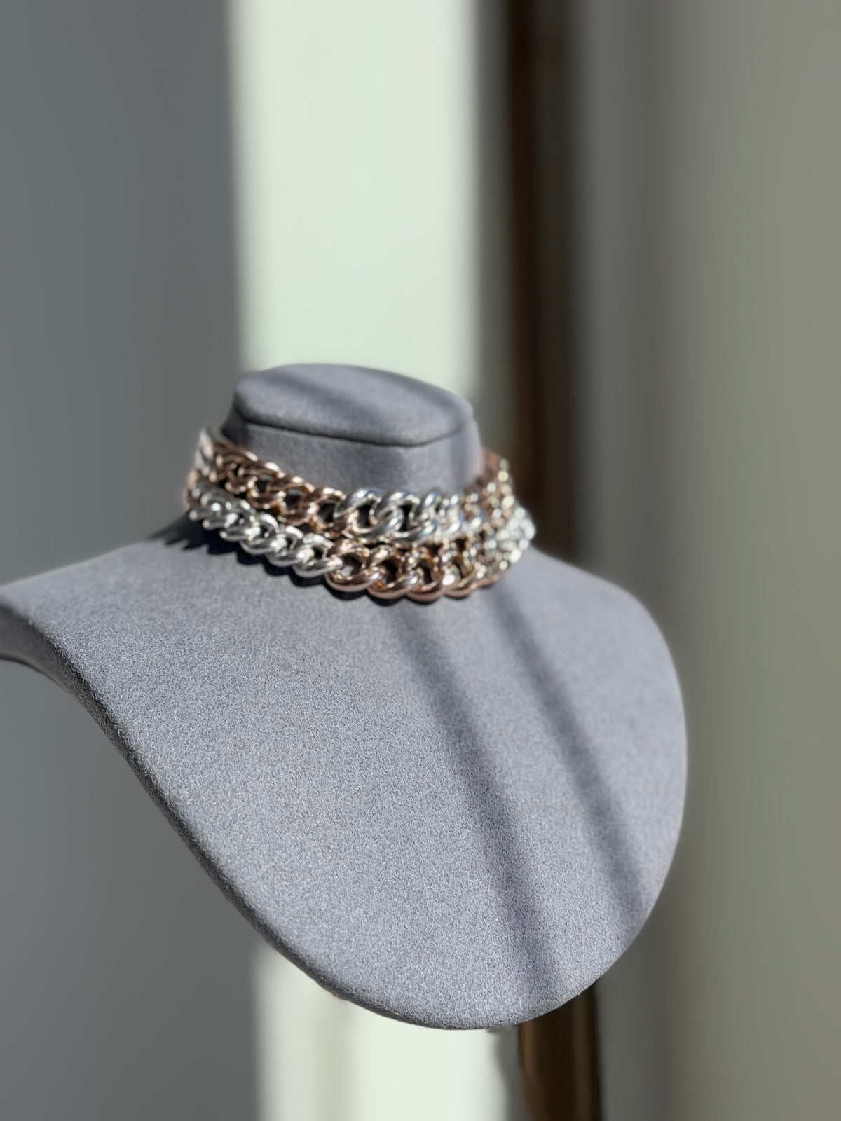 GOLD CENTER ZEBRA BRACELET