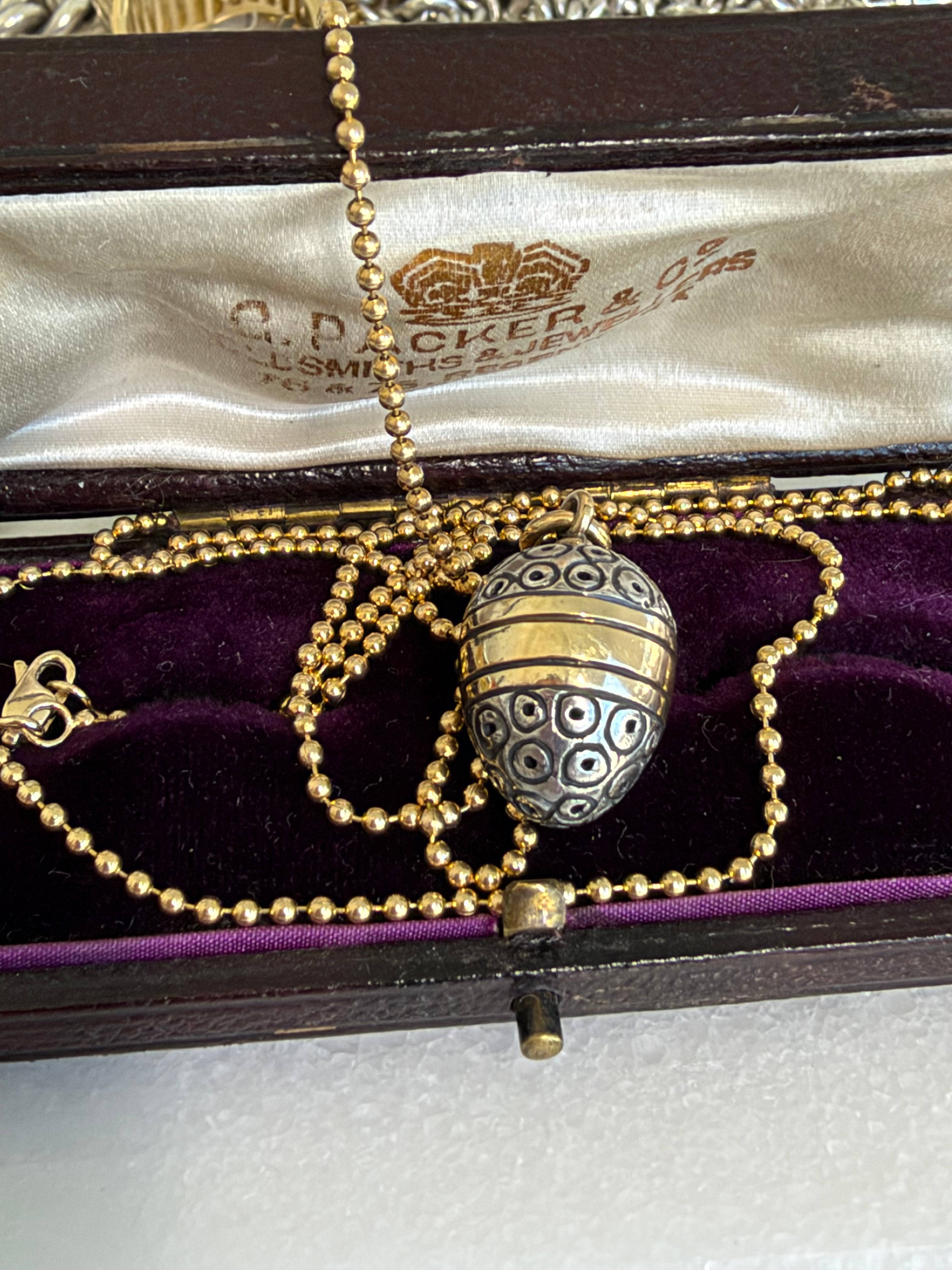 VINTAGE 1988 PLATINUM & 18K GOLD ACORN PENDANT