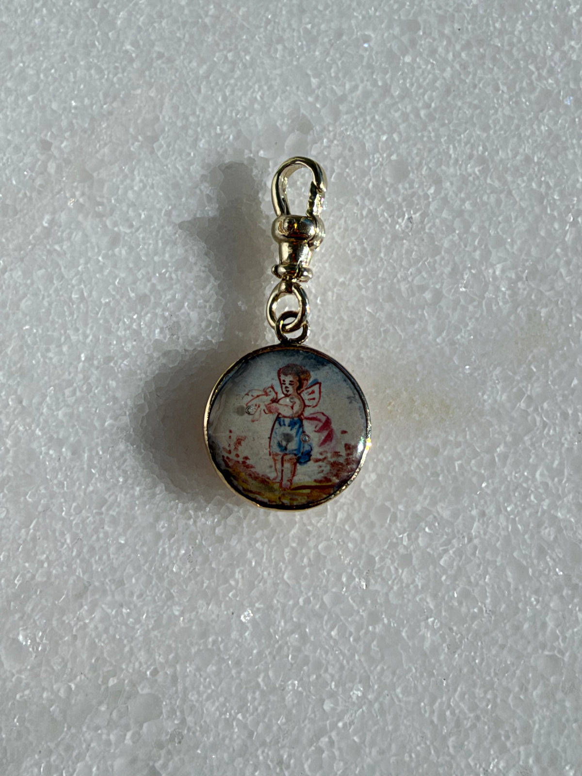 ANTIQUE 14K GOLD HAND-PAINTED ENAMEL CHERUB + 9CT GOLD SWIVEL DOG CLIP. Pendant