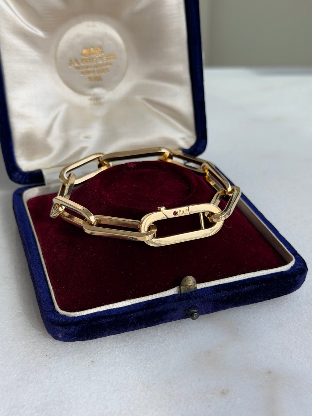 ROBERTO COIN 18K GOLD OVERSIZED LINK BRACELET