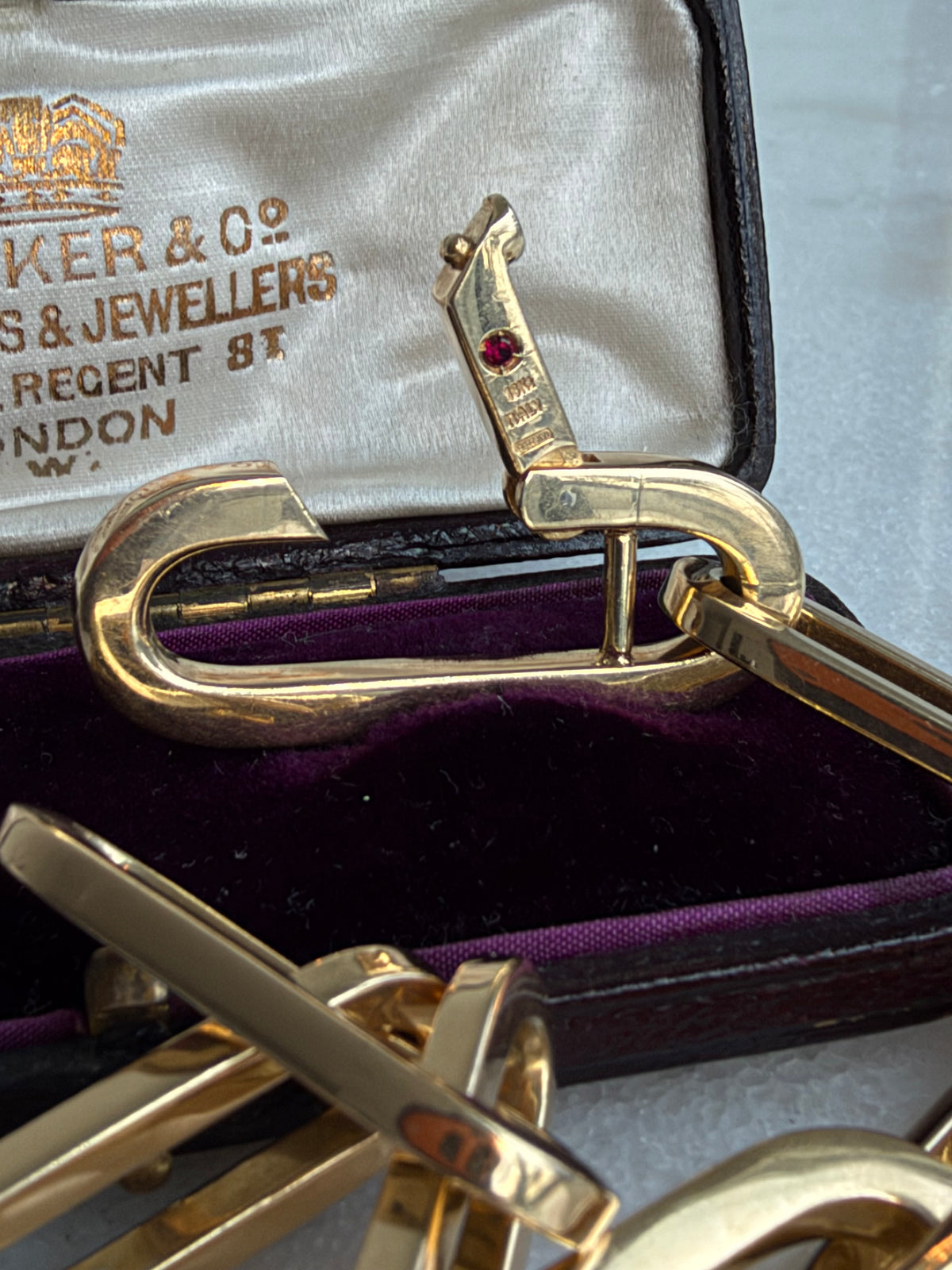 ROBERTO COIN 18K GOLD OVERSIZED LINK BRACELET