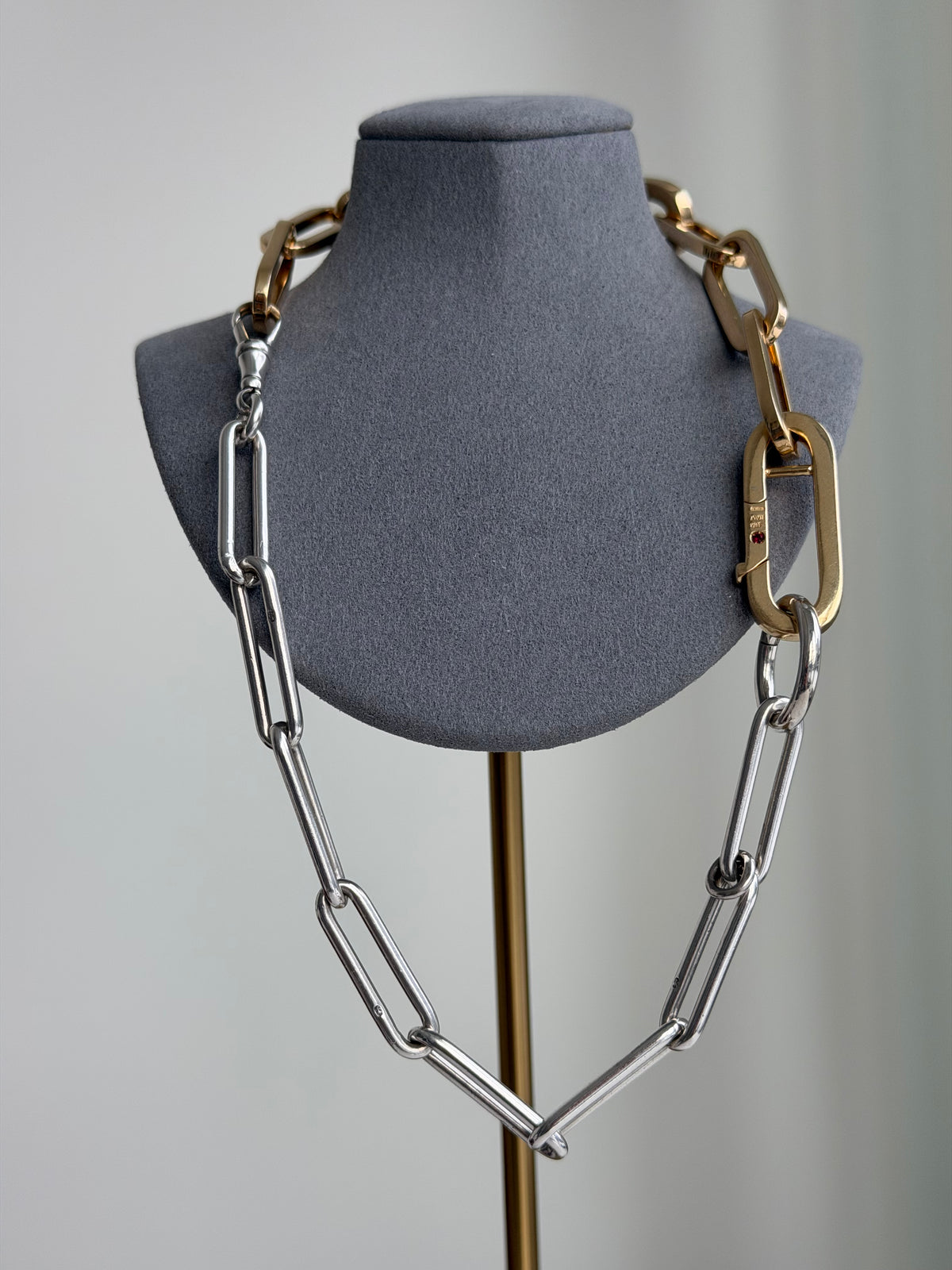 ROBERTO COIN 18K GOLD OVERSIZED LINK BRACELET