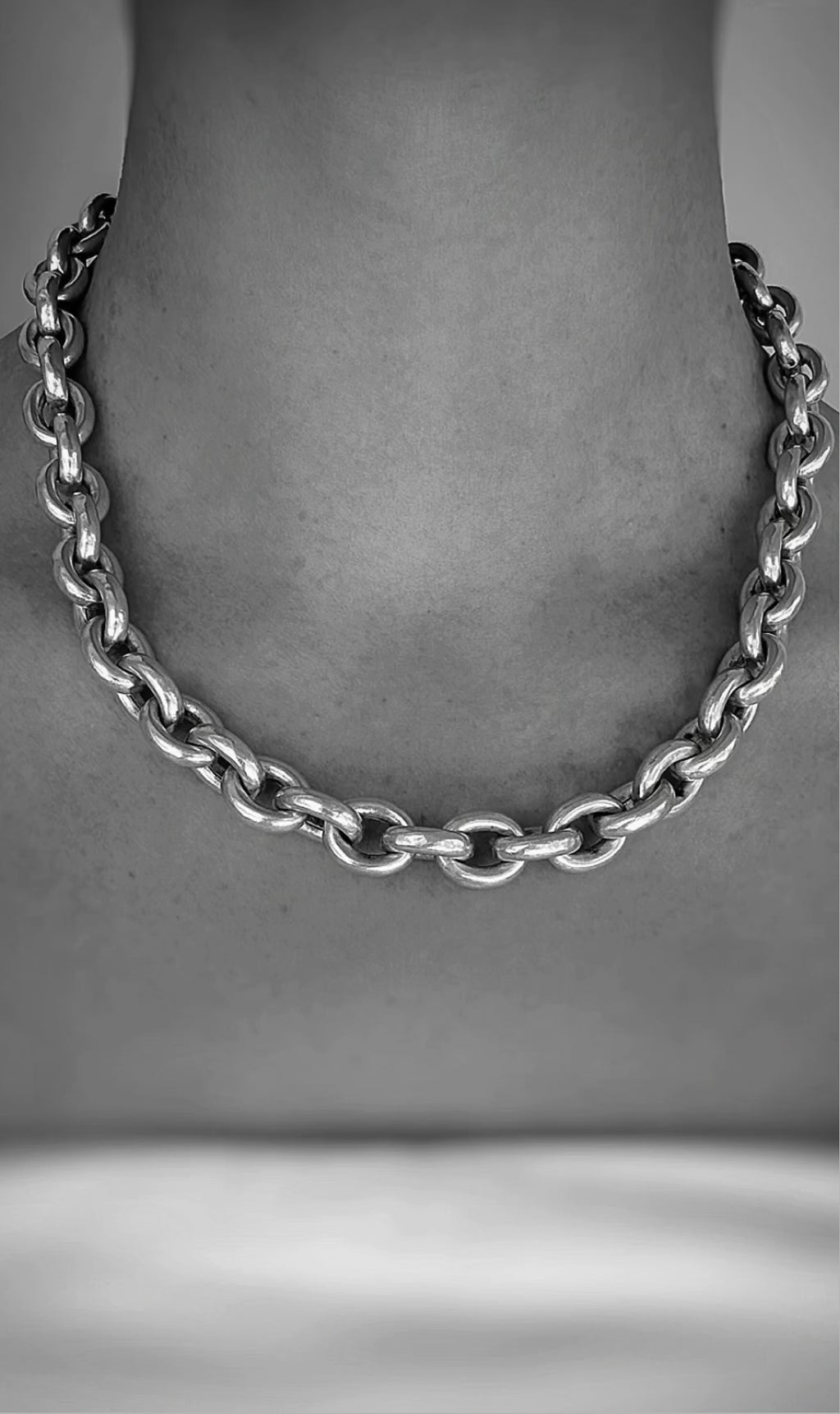 ANTIQUE PUFFY CABLE LINK CHAIN — DOUBLE BOLT