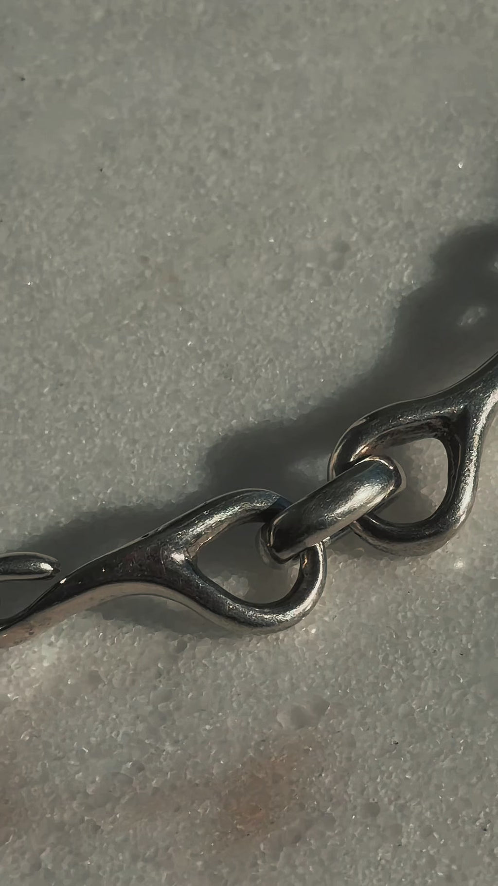 CIRCA 1950s EGYPTIAN .900 SILVER HORSEBIT BRACELET